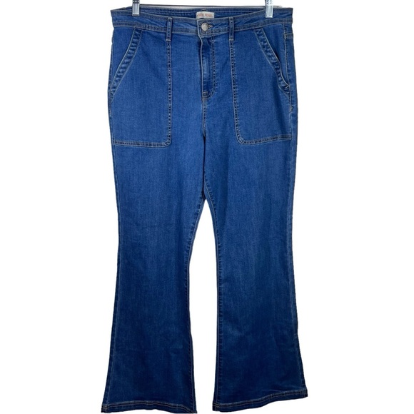 Knox Rose Denim - KNOX ROSE Wide Flare Leg  Patch Pockets Jeans